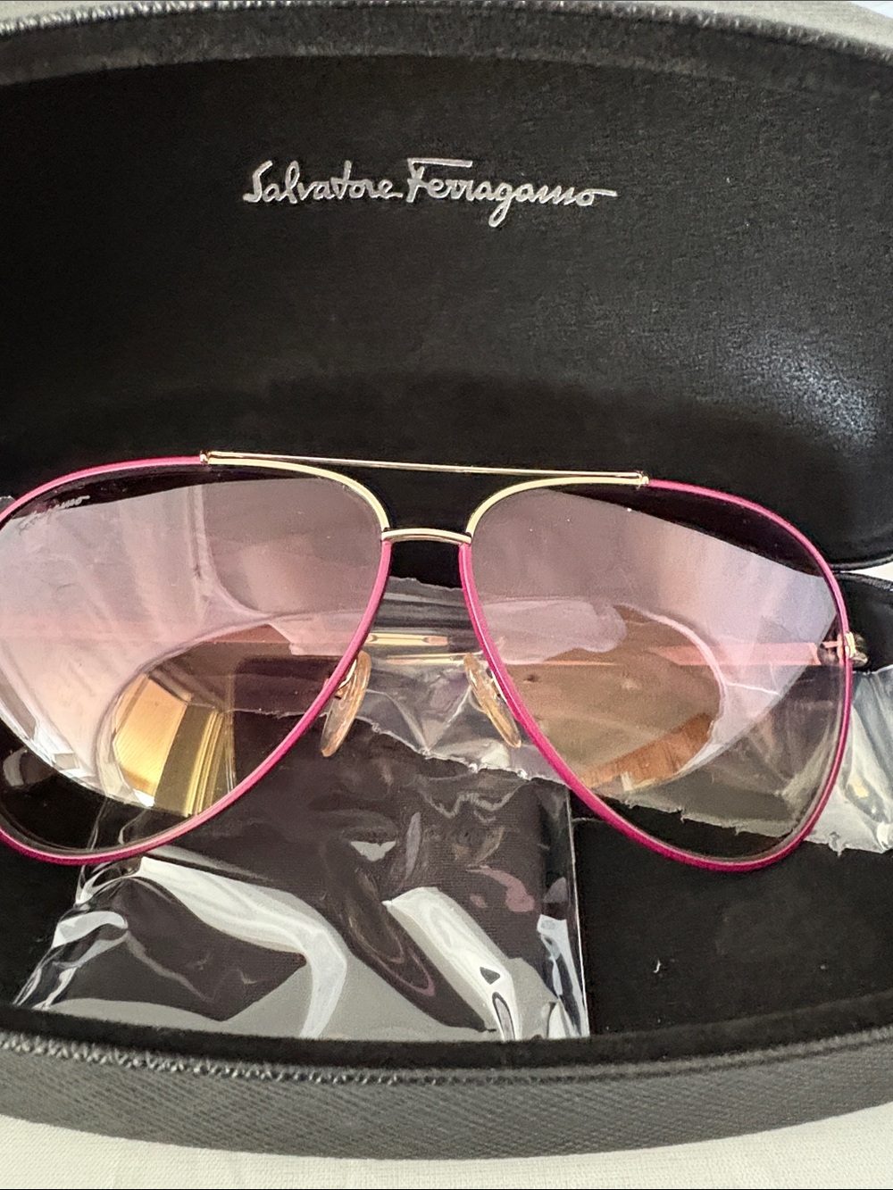 New Salvatore Ferragamo Pink Aviator Sunglasses 60-10-135 women’s